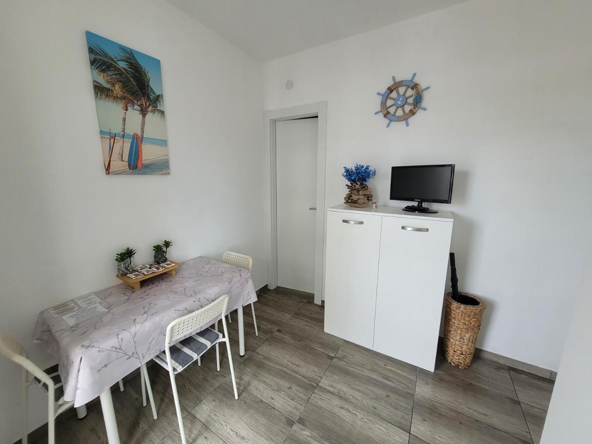 Arnica Apartment Линьяно-Саббьядоро Экстерьер фото